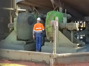 Thickener underflow pumps application